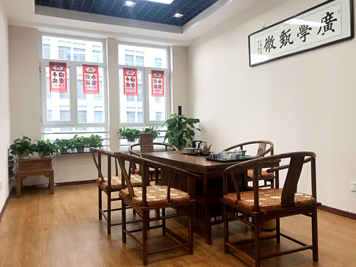 專家休息區(qū)(圖3)